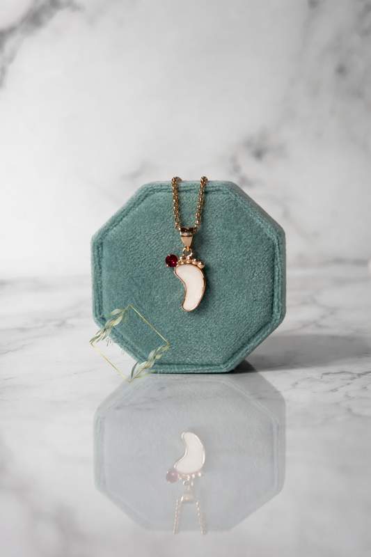 Tiny Toes Necklace