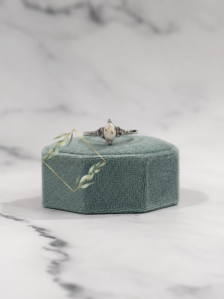 Marquise ring
