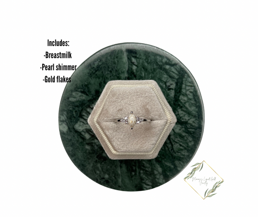 Marquise ring
