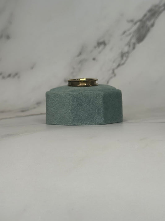 Yellow Gold Plated Unisex band size 5