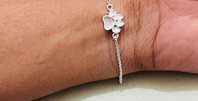 Single Paw Bracelet